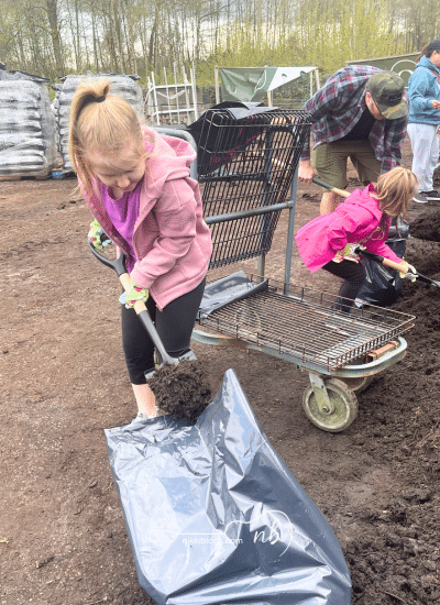 homeschool garden field trip