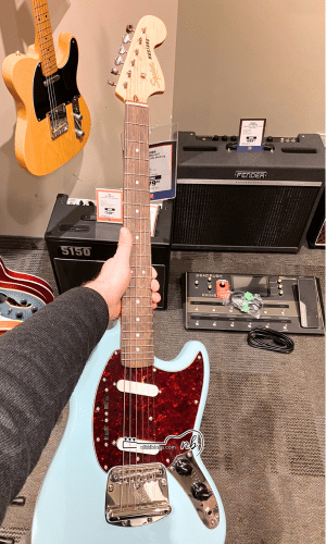 best beginner electric guitar squire mustang